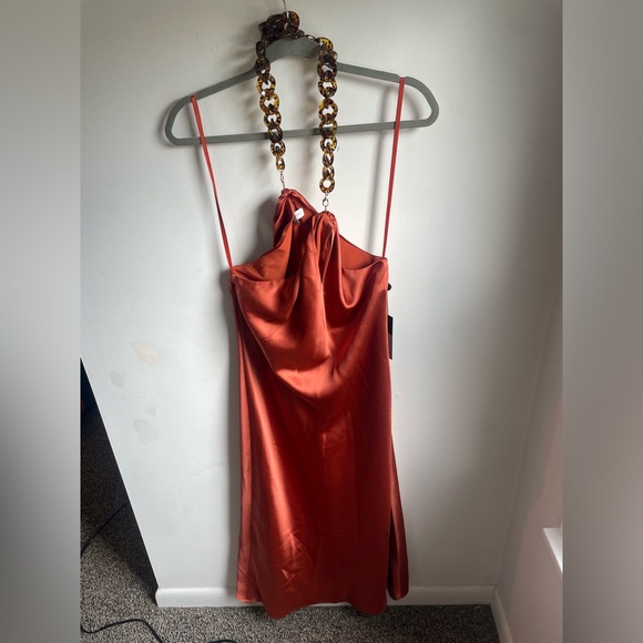 Gianni Bini Everlee Midi Dress Burnt Orange satin Tortoise Chain Neck NWT Sz 4 - Picture 2 of 8